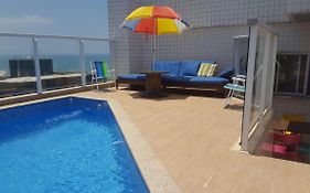 Cobertura com Piscina e Churrasqueira Mongaguá SP